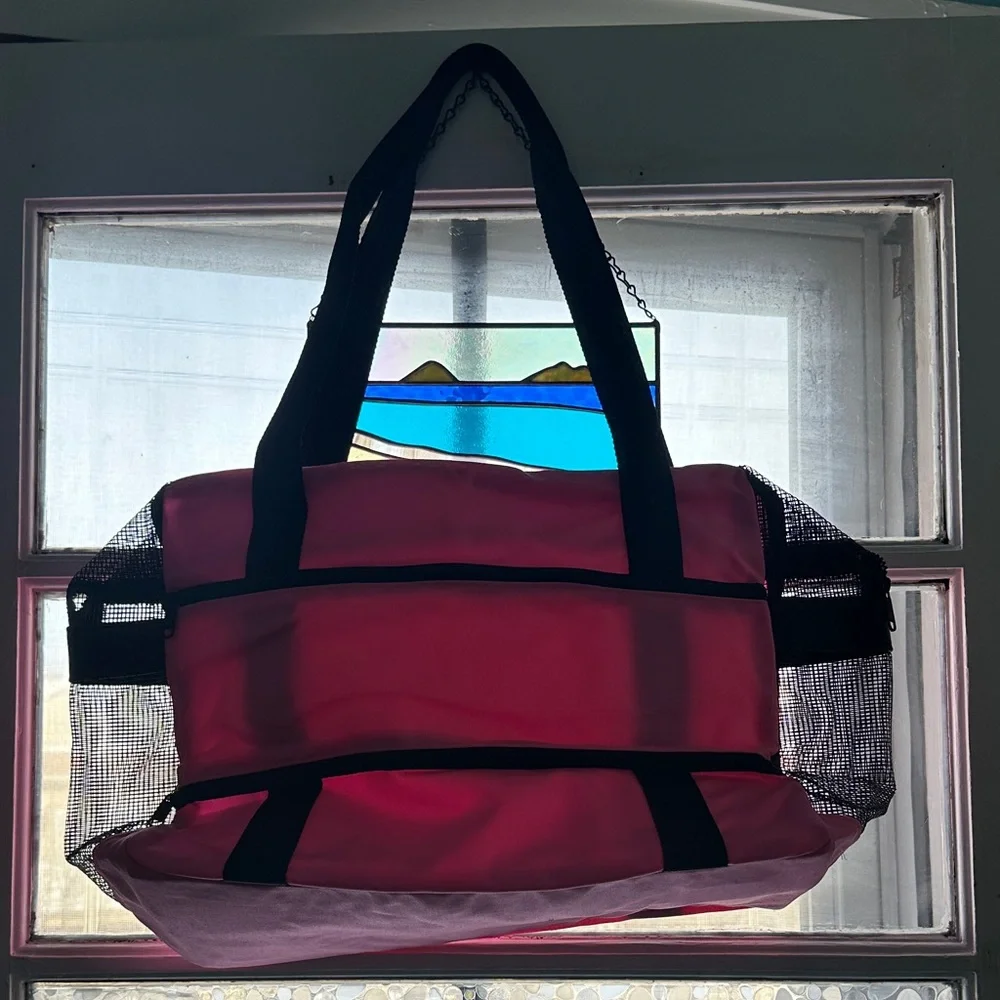 Love Thy Beast Nylon Pet Travel Carrier